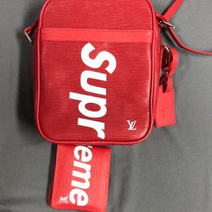 Louis Vuitton x Supreme Danube EPI PM RED